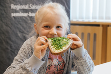 PK Neues Seminarbäuerinnenprojekt "Mein Bauernhof in Österreich" 2.jpg